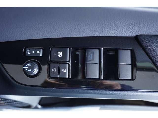 TOYOTA PRIUS 2020 Image 31