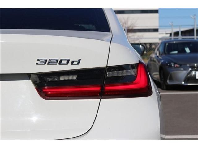 BMW 3SERIES SEDAN 2019 Image 31