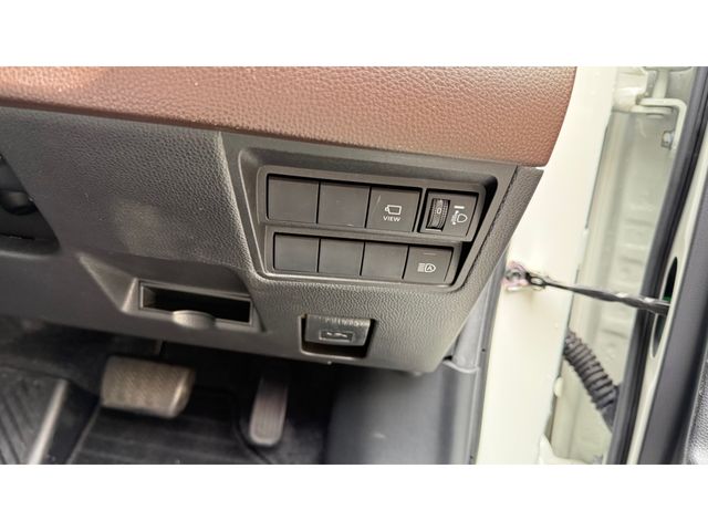 TOYOTA YARIS CROSS 2020 Image 31