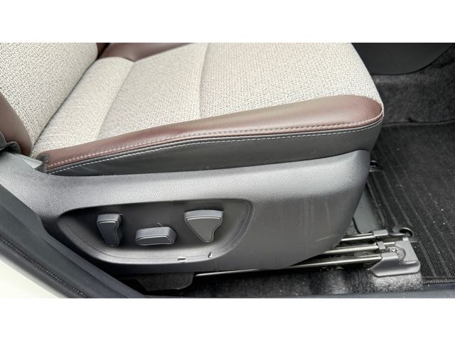 TOYOTA YARIS CROSS 2020 Image 31