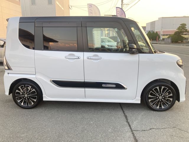 DAIHATSU TANTO CUSTOM 2019 Image 31