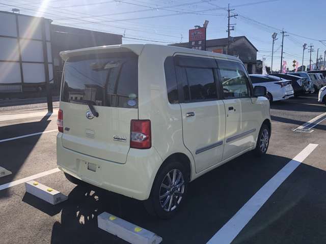 DAIHATSU MOVE CONTE 2013 Image 31