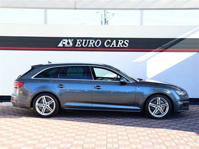 AUDI A4 AVANT 2017 Image 31