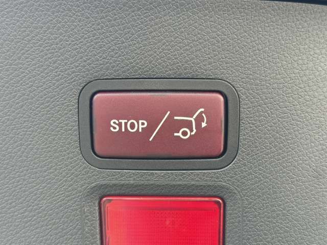 MERCEDES BENZ CLA SH 2018 Image 31