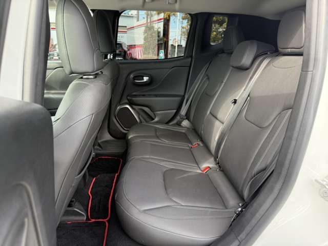 JEEP RENEGADE 2019 Image 31