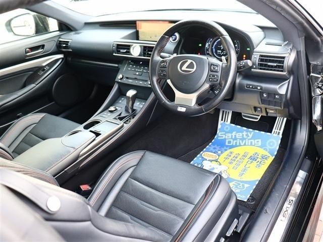 TOYOTA LEXUS RC300H 2018 Image 31