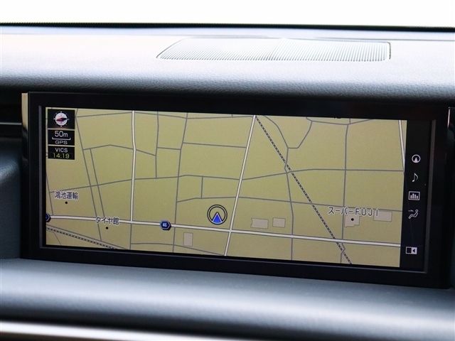 TOYOTA LEXUS RC300H 2018 Image 31