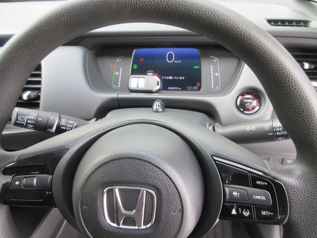 HONDA FIT E:HEV 4WD 2023 Image 31