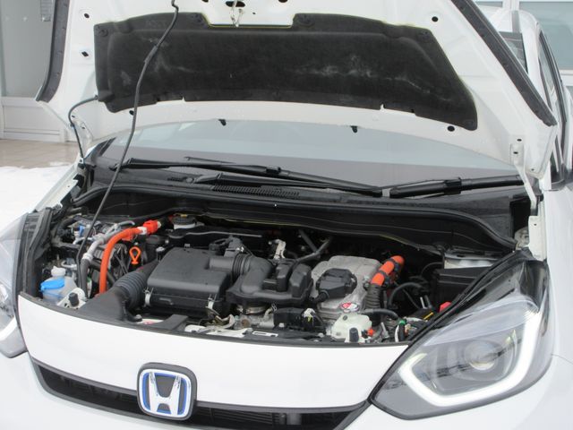 HONDA FIT E:HEV 4WD 2023 Image 31