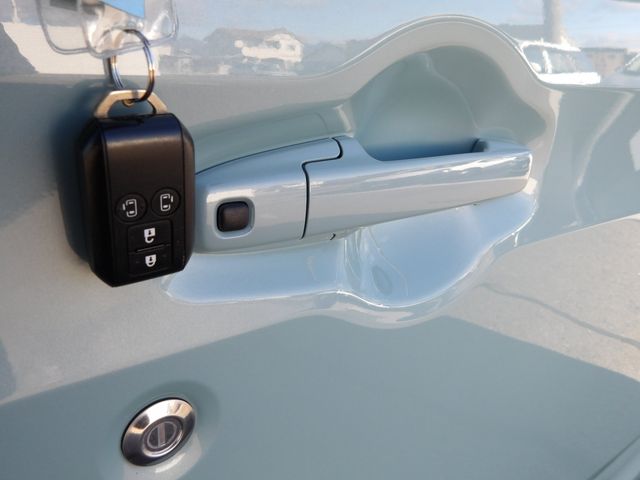 SUZUKI SPACIA 4WD 2023 Image 31