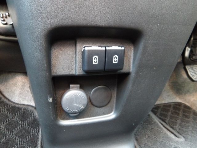 SUZUKI SPACIA 4WD 2023 Image 31