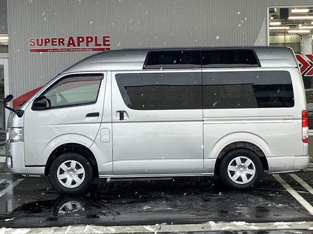 TOYOTA HIACE VAN 4WD 2019 Image 31
