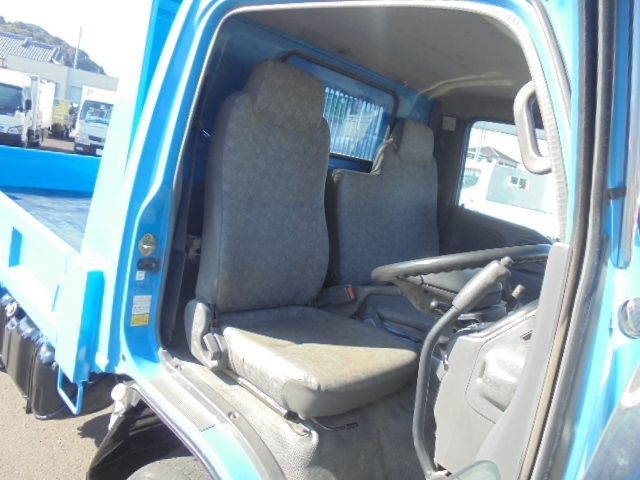 ISUZU ELF 2004 Image 31