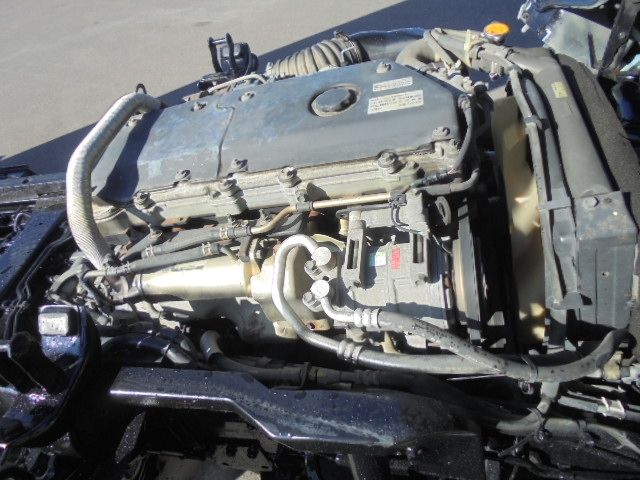 ISUZU ELF 2004 Image 31