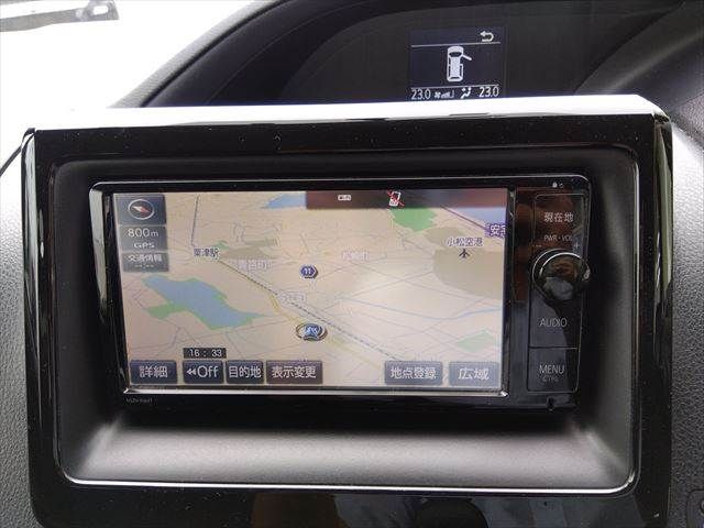 TOYOTA VOXY 2015 Image 31