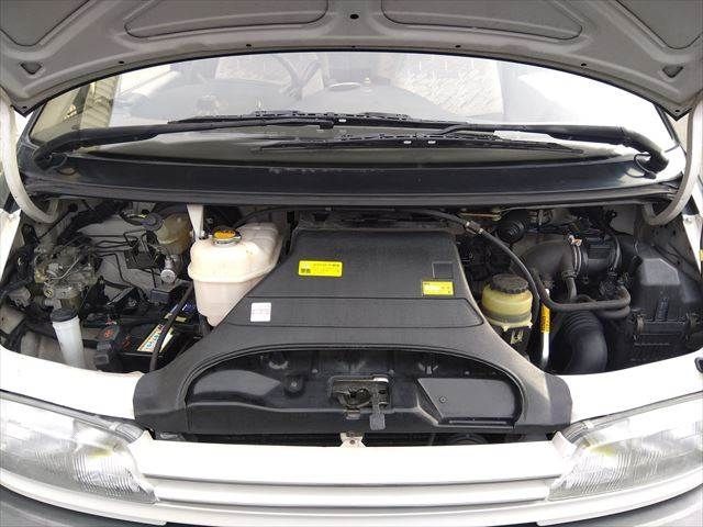 TOYOTA ESTIMA  4WD 1994 Image 31