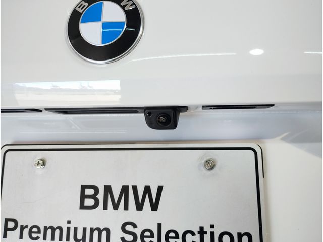 BMW 5SERIES SEDAN 2023 Image 31