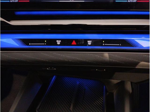 BMW 5SERIES SEDAN 2023 Image 31