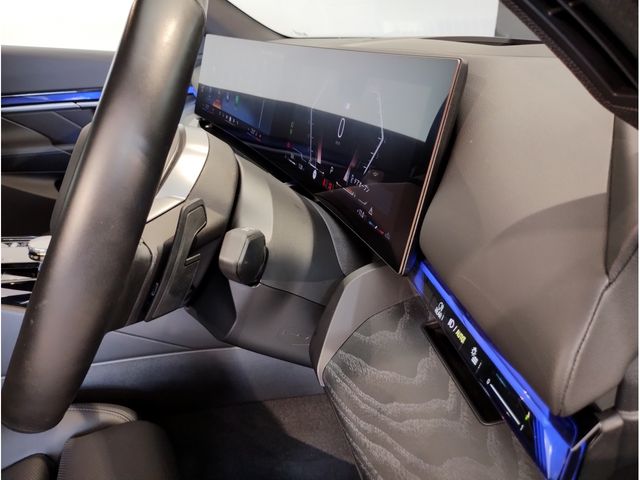 BMW 5SERIES SEDAN 2023 Image 31