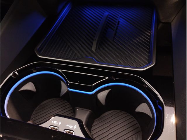 BMW 5SERIES SEDAN 2023 Image 31