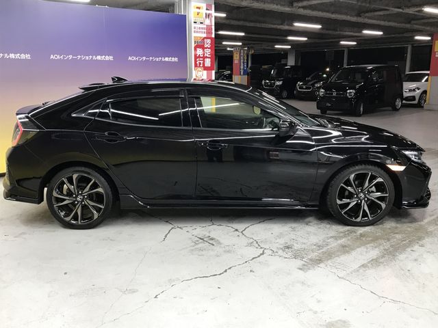 HONDA CIVIC HATCHBACK 2019 Image 31