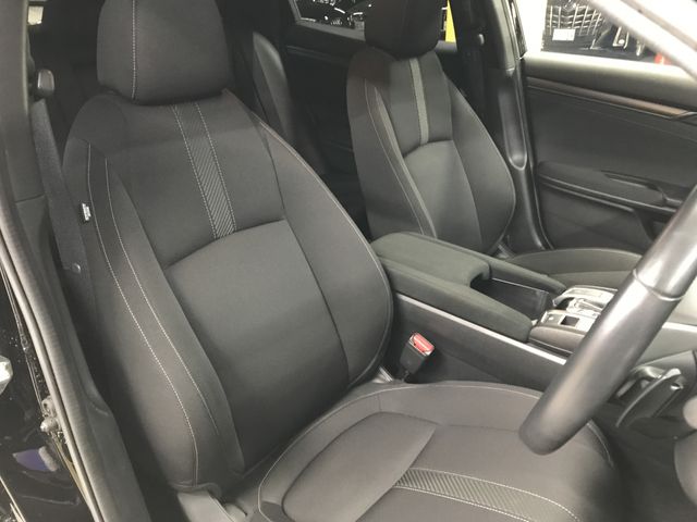 HONDA CIVIC HATCHBACK 2019 Image 31