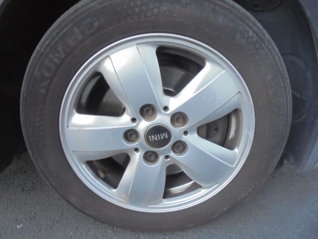 BMW MINI COOPER 5DOO 2015 Image 31