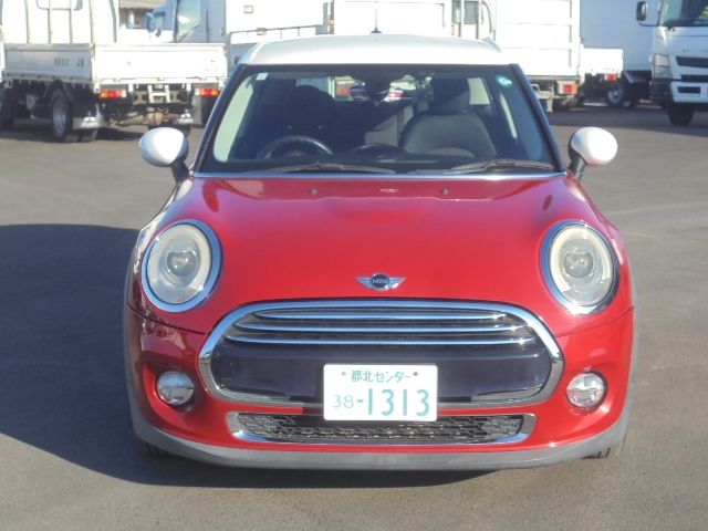 BMW MINI COOPER 5DOO 2015 Image 31