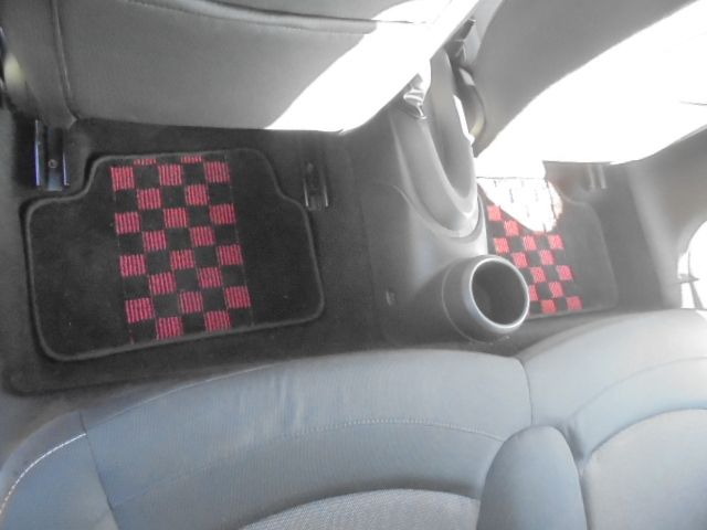 BMW MINI COOPER 5DOO 2015 Image 31