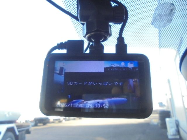 BMW MINI COOPER 5DOO 2015 Image 31