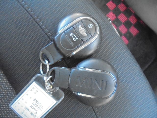 BMW MINI COOPER 5DOO 2015 Image 31