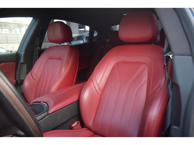 MASERATI QUATTROPORT 2015 Image 31
