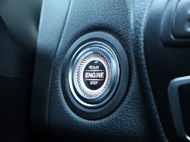 MERCEDES BENZ GLC CL 2020 Image 31