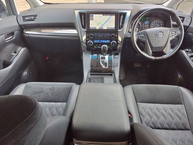 TOYOTA ALPHARD HYBRID 4WD 2015 Image 31
