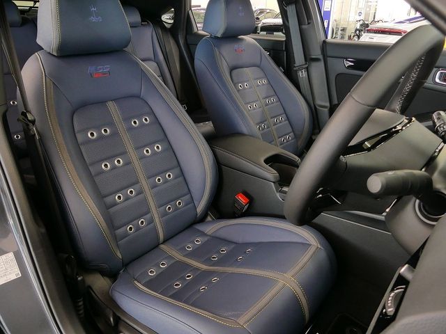 MITSUOKA M55 2024 Image 31