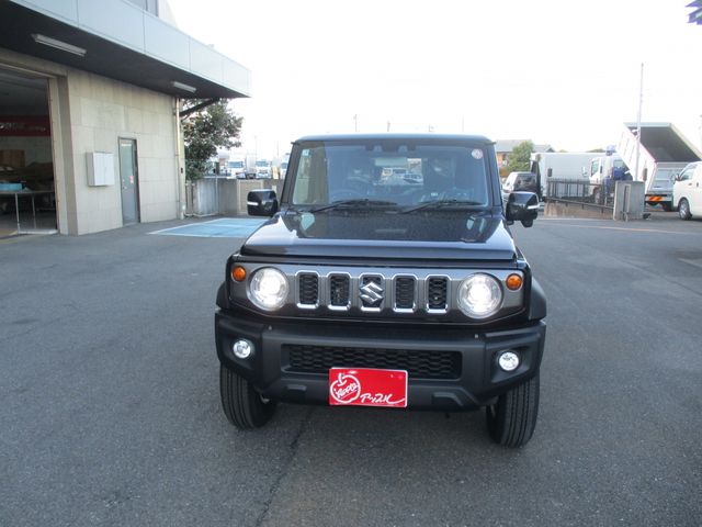 SUZUKI JIMNY NOMADE 2025 Image 31