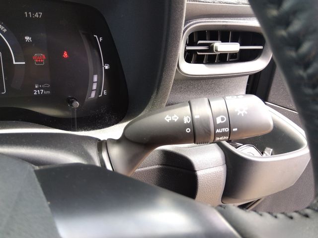 TOYOTA SIENTA HYBRID 2023 Image 31