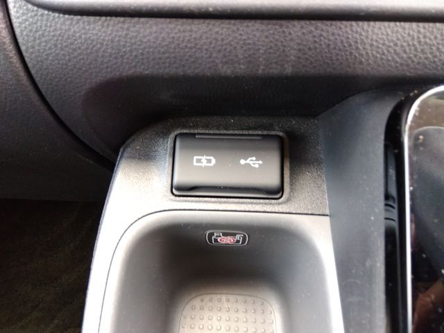 TOYOTA SIENTA HYBRID 2023 Image 31