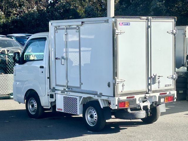 DAIHATSU HIJET TRUCK 2022 Image 31