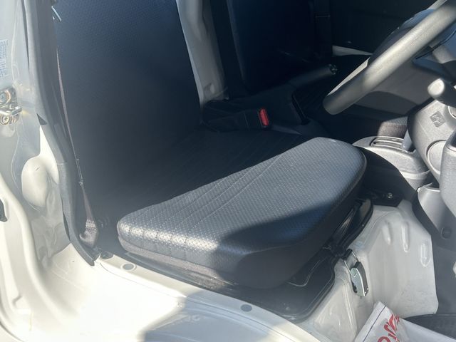 DAIHATSU HIJET TRUCK 2022 Image 31