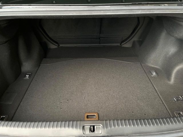 TOYOTA LEXUS RC300H 2019 Image 31