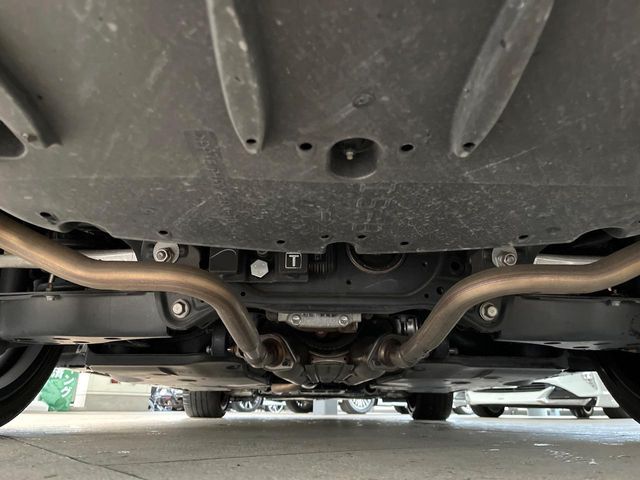 TOYOTA LEXUS RC300H 2019 Image 31