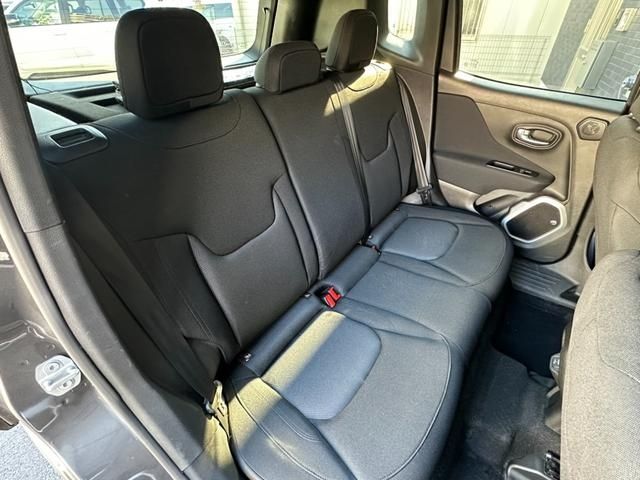 JEEP RENEGADE 2019 Image 31