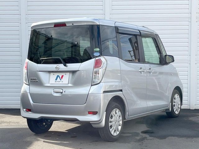 NISSAN DAYZ ROOX 2017 Image 31