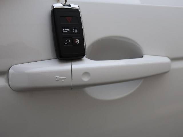 ROVER DISCOVERY SPOR 2023 Image 31