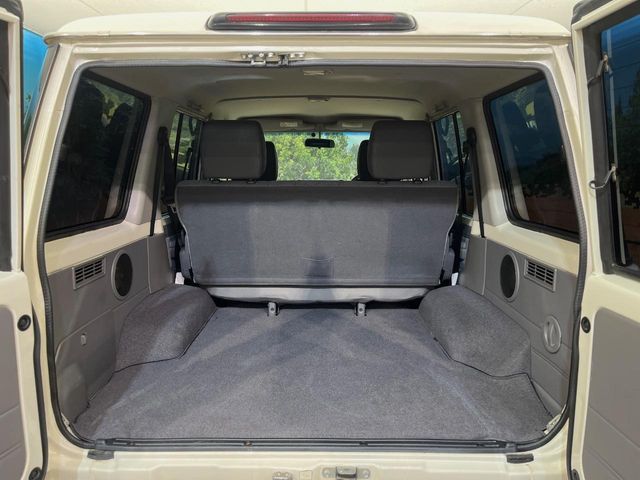 TOYOTA LANDCRUISER VAN 2015 Image 31