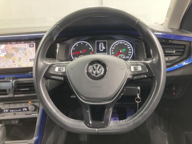 VOLKSWAGEN POLO 2019 Image 31