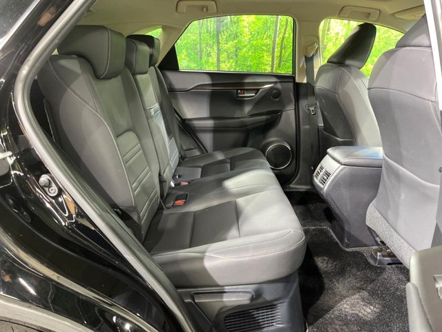 TOYOTA LEXUS NX300 2019 Image 31