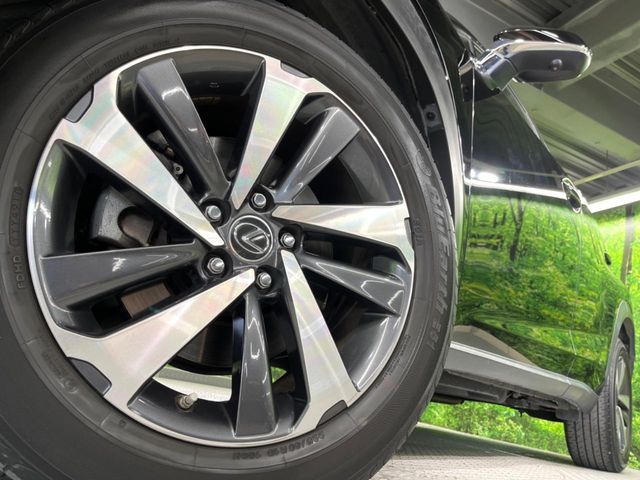 TOYOTA LEXUS NX300 2019 Image 31