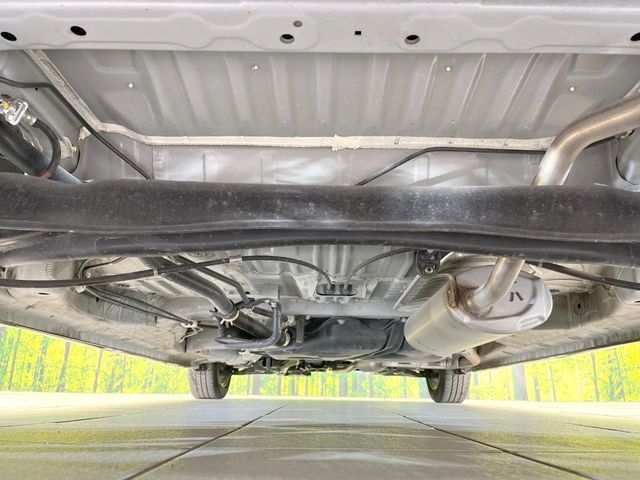 HONDA N BOX CUSTOM 2020 Image 31